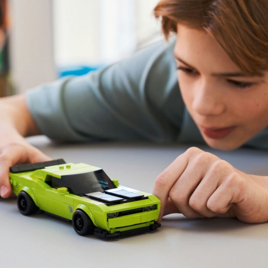 Imagine LEGO SPEED CHAMPIONS MASINA SPORT DODGE CHALLENGER SRT HELLCAT 77237
