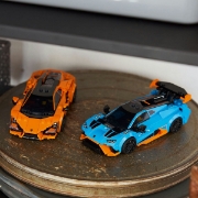 Imagine LEGO SPEED CHAMPIONS LAMBORGHINI REVUELTO SI HURACAN STO 77238 