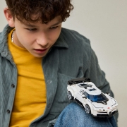 Imagine LEGO SPEED CHAMPIONS HIPERMASINA SPORT BUGATTI CENTODIECI 77240
