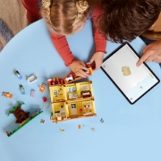 Imagine LEGO BLUEY CASA FAMILIEI LUI BLUE 11203 