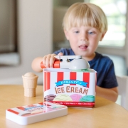 Imagine MELISSA AND DOUG SET DE JOACA MAGNETIC CORNETE CU INGHETATA