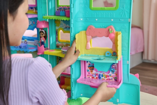 Imagine GABBYS DOLLHOUSE FILMUL BUCATARIA MAGICA A LUI CAKEYS CU FIGURINE SI ACCESORII