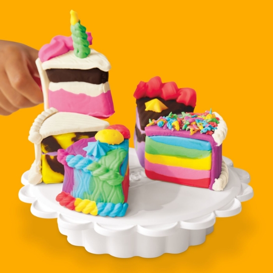 Imagine PLAY DOH SET DE JOACA FELII DE TORT 