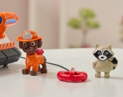 Imagine PATRULA CATELUSILOR VEHICUL DE SALVARE MASINA DE POMPIERI SI FIGURINA ZUMA