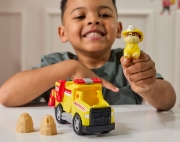 Imagine PATRULA CATELUSILOR VEHICUL DE SALVARE MASINA DE POMPIERI SI FIGURINA RUBBLE