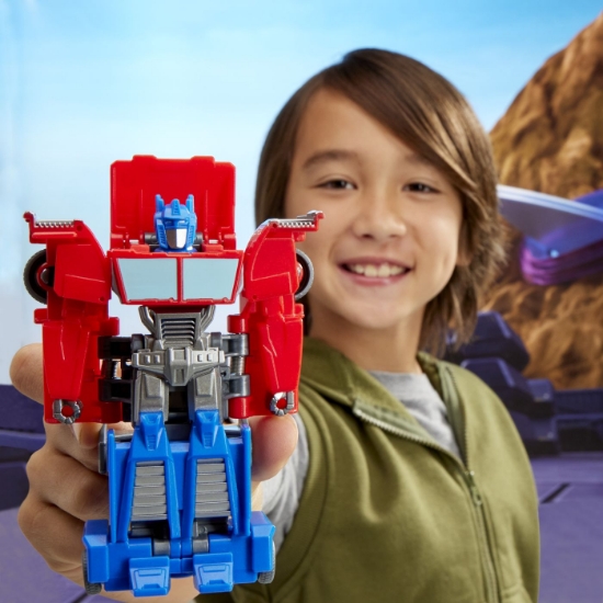 Imagine TRANSFORMERS EARTHSPARK FIGURINA OPTIMUS PRIME 1 STEP SMASH TO CHANGE