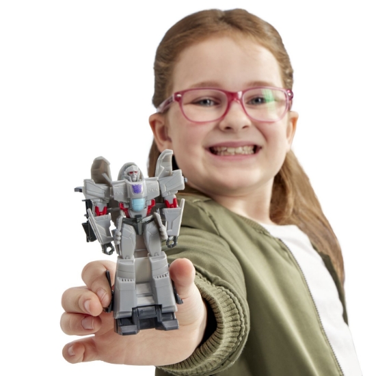Imagine TRANSFORMERS EARTHSPARK FIGURINA MEGATRON 1 STEP SMASH TO CHANGE