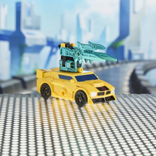 Imagine TRANSFORMERS CYBERWORLD ROBOT BUMBLEBEE BLINDAT TRANSFORMABIL