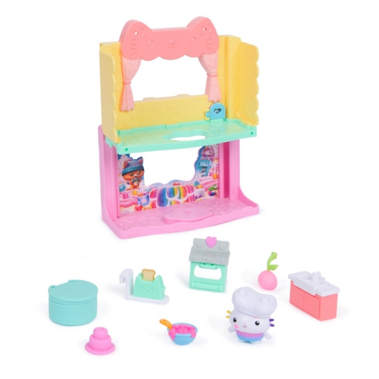 Imagine GABBYS DOLLHOUSE FILMUL CAMERE PENTRU CASA DE PAPUSI A LUI GABBY BUCATARIE CU FIGURINE SI ACCESORII