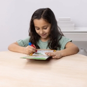 Imagine MELISSA AND DOUG CARTE DE COLORAT FERMA REUTILIZABILA CU APA WATER WOW
