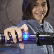 Imagine STAR WARS SABIE LASER ELECTRONICA POWER THE FORCE THE MANDALORIAN