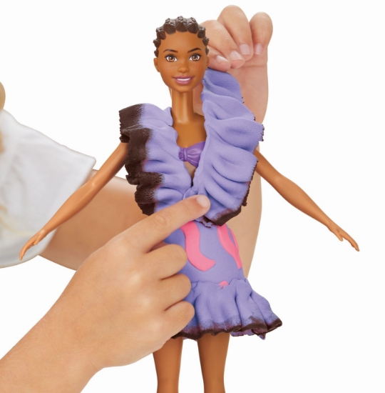 Imagine PLAY DOH BARBIE SET PLASTELINA BARBIE FASHIONISTA RUFFLES CREATII VESTIMENTARE