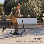 Imagine Trotineta Kinderkraft Freely, Pink