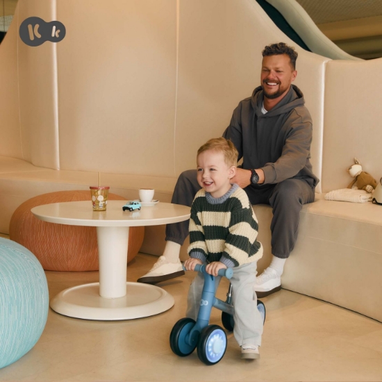 Imagine Bicicleta de echilibru Kinderkraft Cutie Flash Blue