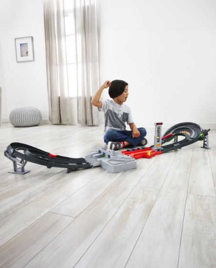 Imagine HOT WHEELS RACING CUIRCUIT DE CURSE GRAND PRIX FORMULA 1 CU 3 MASINUTE INCLUSE 