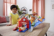 Imagine CARS RACE AND RESCUE SET DE JOACA CURCUIT DE SALVARE SI 3 MASINUTE METALICE
