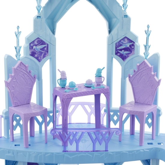 Imagine DISNEY FROZEN SET REGATUL DE GHEATA CU FIGURINE SI ACCESORII
