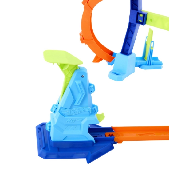 Imagine HOT WHEELS CIRCUIT CAMPIONUL SARITURII IN SPIRALA