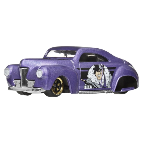 Imagine HOT WHEELS MASINA METALICA TEMATICA BATMAN TAIL DRAGGER SCARA 1 LA 64