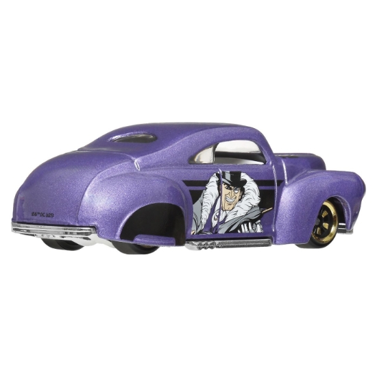 Imagine HOT WHEELS MASINA METALICA TEMATICA BATMAN TAIL DRAGGER SCARA 1 LA 64