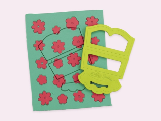 Imagine PLAY DOH BARBIE SET PLASTELINA CREATII VESTIMENTARE CU FLORI SI FRANJURI COWBOY