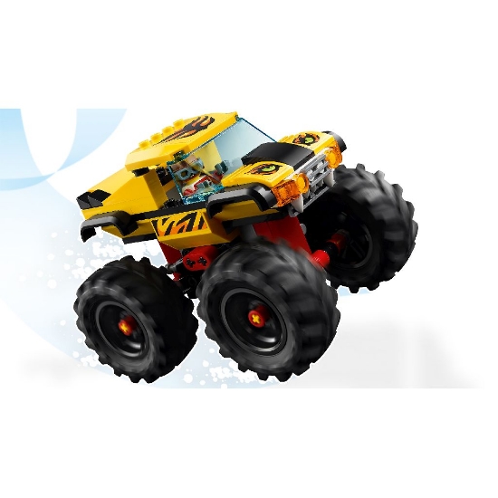 Imagine LEGO CITY ARENA DE CASCADORII 60295