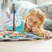 Imagine LEGO FRIENDS AVENTURA NAUTICA A LUI STEPHANIE 41716