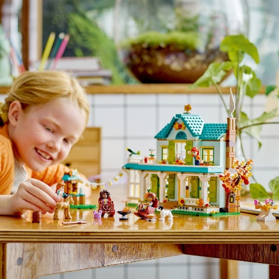 Imagine LEGO FRIENDS CASA LUI AUTUMN 41730