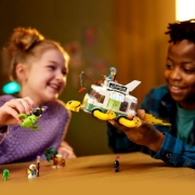 Imagine LEGO DREAMZ FURGONETA TESTOASA A DOAMNEI CASTILLO 71456