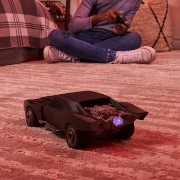 Imagine BATMAN FILM MASINA TURBO A LUI BATMAN RC SCARA 1:15