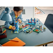 Imagine LEGO CITY ACADEMIA DE POLITIE 60372
