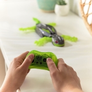 Imagine HEX BOTS SOPARLA GECKO VERDE CATARATOARE CU TELECOMANDA