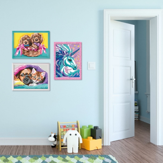 Imagine PICTEAZA SI INRAMEAZA CATELUSI ADORABILI