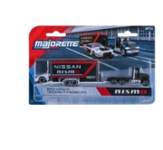 Imagine Majorette Transporter Set remorcă de curse Deluxe Mack Granite și mașinuță Nissan GT-R Nismo GT3