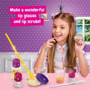 Imagine SET BARBIE MICUL LABORATOR DE LUCIU DE BUZE