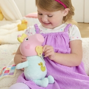 Imagine PEPPA PIG SET DE JOACA OINKS AND SNUGGLES PAPUSA EVIE INTERACTIVA CU ACCESORII