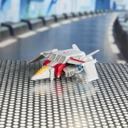 Imagine TRANSFORMERS CYBERWORLD ROBOT STARSCREAM CONVERTIBIL 10CM