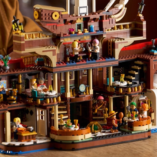 Imagine LEGO ONE PIECE RESTAURANTUL PLUTITOR BARATIE 75640