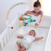 Imagine Carusel muzical Hape din lemn cu albine și sunete blânde