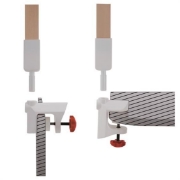 Imagine Carusel muzical Hape din lemn cu albine și sunete blânde