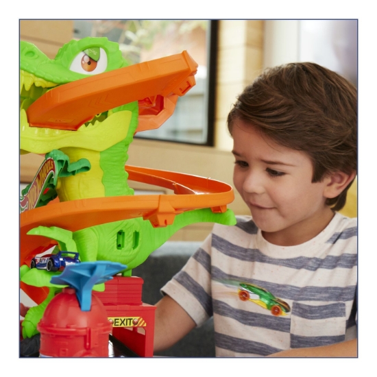 Imagine HOT WHEELS CITY SET STATIA DE POMPIERI SI BATALIA CU TREX