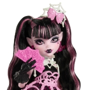 Imagine MONSTER HIGH ZIUA DE NASTERE DULCE SI INFRICOSATOARE PAPUSA DRACULAURA CU ACCESORII