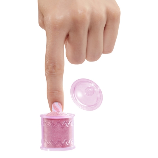 Imagine L.O.L. Surprise! O.M.G. Sweet Nails Candylicious Sprinkles Shop set păpușă cu accesorii