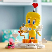 Imagine LEGO ICONICS ADORABILUL TWEETY 40824