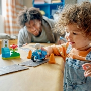 Imagine LEGO DUPLO MOTOCICLETA ALBASTRA DE POLITIE 10471