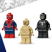 Imagine LEGO MARVEL BATALIE MEMORABILA OMUL PAIANJEN VS SANDMAN 76334