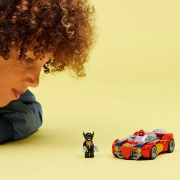 Imagine LEGO MARVEL OMUL PAIANJEN IN MASINA VS WOLVERINE VENOMIZAT 76336