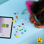 Imagine LEGO FRIENDS STAND CU INGHETATA SI BALOANE 42692