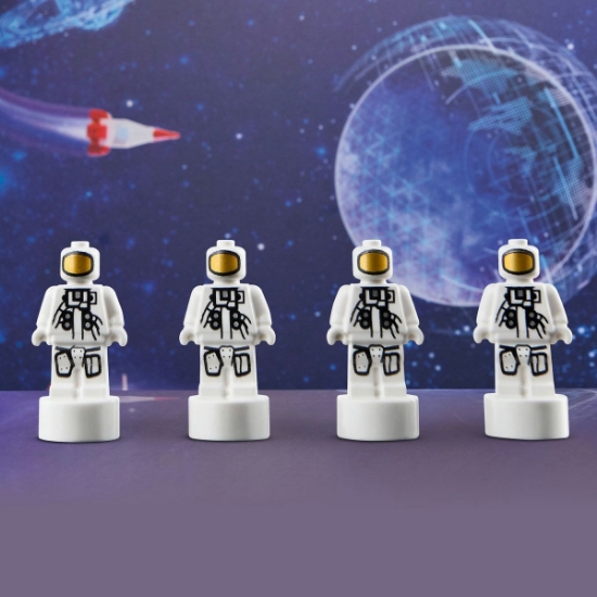 Imagine LEGO TECHNIC RACHETA SISTEMULUI DE LANSARE SPATIALA NASA ARTEMIS 42221