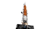 Imagine LEGO TECHNIC RACHETA SISTEMULUI DE LANSARE SPATIALA NASA ARTEMIS 42221